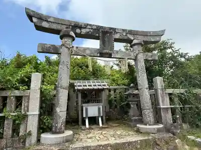 彌彦神社奥宮（御神廟）(新潟県)