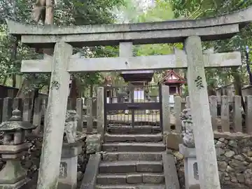 八幡神社(奈良県)