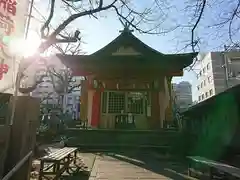 産湯稲荷神社の本殿