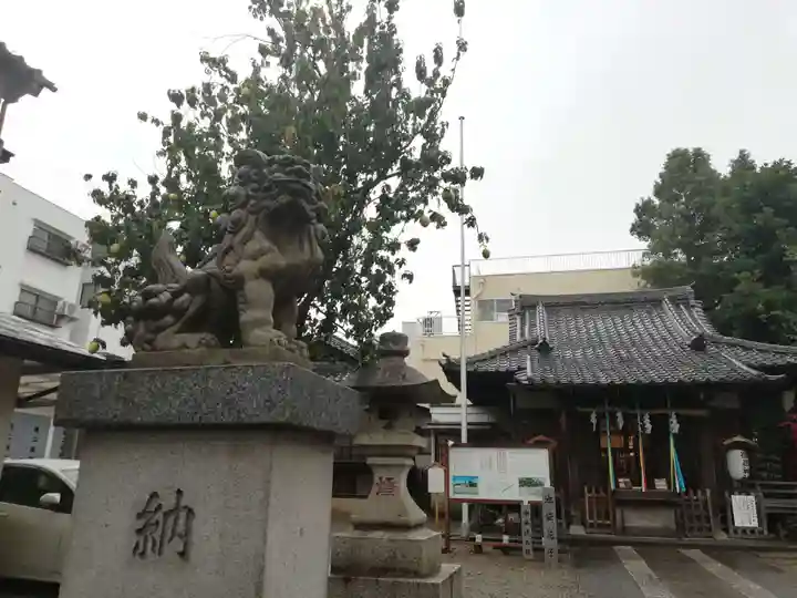 池袋御嶽神社の狛犬