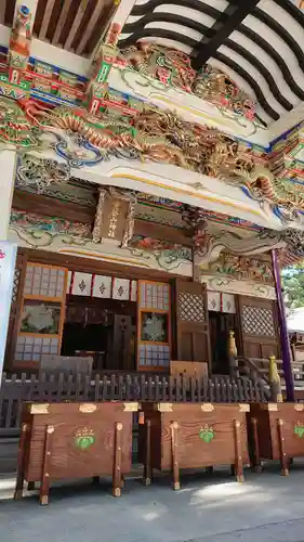 宝登山神社の芸術