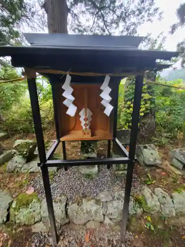 山家神社の末社