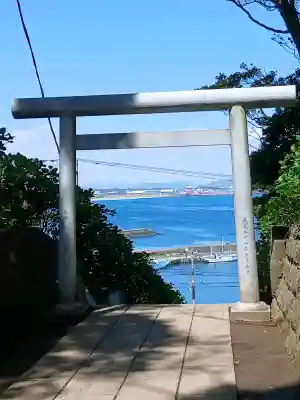 酒列磯前神社の{uncategorized: "未分類", other: "その他", undefined: "問題あり", building: "その他建物", grave: "お墓", sacred_gate: "鳥居", guardian: "狛犬", statue: "像", buddha: "仏像", history: "歴史", nature: "自然", garden: "庭園", animal: "動物", pagoda: "塔", temizu: "手水舎", mountain_gate: "山門・神門", sanctuary: "本殿・本堂", subordinate: "末社・摂社", art: "芸術", scenery: "景色", jizo: "地蔵", ema: "絵馬", goshuin: "御朱印", omikuji: "おみくじ", items: "授与品その他", amulet: "お守り", goshuincho: "御朱印帳", eats: "食事", festival: "お祭り", votive_dance: "神楽", shichigosan: "七五三参", wedding: "結婚式", experience: "体験その他", initially: "初詣", around: "周辺", anti_infection: "感染症対策"}