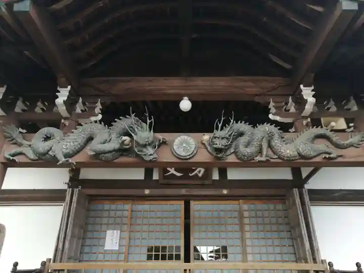 龍光寺の本殿・本堂