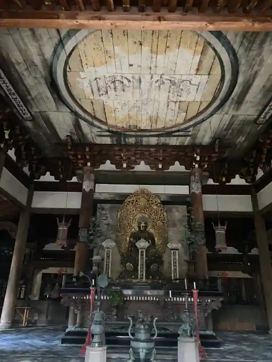大徳寺の{uncategorized: "未分類", other: "その他", undefined: "問題あり", building: "その他建物", grave: "お墓", sacred_gate: "鳥居", guardian: "狛犬", statue: "像", buddha: "仏像", history: "歴史", nature: "自然", garden: "庭園", animal: "動物", pagoda: "塔", temizu: "手水舎", mountain_gate: "山門・神門", sanctuary: "本殿・本堂", subordinate: "末社・摂社", art: "芸術", scenery: "景色", jizo: "地蔵", ema: "絵馬", goshuin: "御朱印", omikuji: "おみくじ", items: "授与品その他", amulet: "お守り", goshuincho: "御朱印帳", eats: "食事", festival: "お祭り", votive_dance: "神楽", shichigosan: "七五三参", wedding: "結婚式", experience: "体験その他", initially: "初詣", around: "周辺", anti_infection: "感染症対策"}