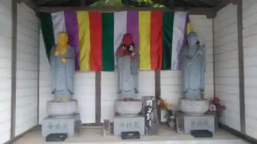 水子の寺文珠院地蔵寺の地蔵