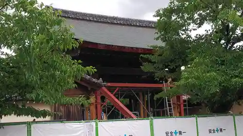 天龍寺の山門