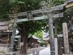 湯島天満宮の鳥居