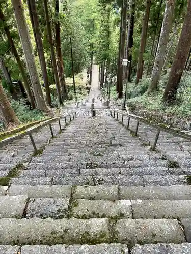 久遠寺の建物その他