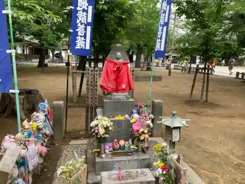 蓮馨寺の{uncategorized: "未分類", other: "その他", undefined: "問題あり", building: "その他建物", grave: "お墓", sacred_gate: "鳥居", guardian: "狛犬", statue: "像", buddha: "仏像", history: "歴史", nature: "自然", garden: "庭園", animal: "動物", pagoda: "塔", temizu: "手水舎", mountain_gate: "山門・神門", sanctuary: "本殿・本堂", subordinate: "末社・摂社", art: "芸術", scenery: "景色", jizo: "地蔵", ema: "絵馬", goshuin: "御朱印", omikuji: "おみくじ", items: "授与品その他", amulet: "お守り", goshuincho: "御朱印帳", eats: "食事", festival: "お祭り", votive_dance: "神楽", shichigosan: "七五三参", wedding: "結婚式", experience: "体験その他", initially: "初詣", around: "周辺", anti_infection: "感染症対策"}