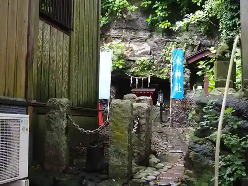 走水神社の末社・摂社