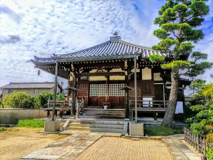 宝泉寺の本殿・本堂