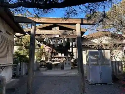 富吉神社（銭洗尾張弁財天）の鳥居