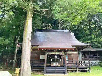 松尾神社の本殿・本堂