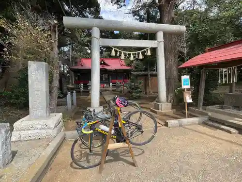 小林鳥見神社の鳥居