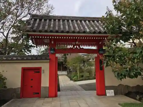 明長寺の山門・神門