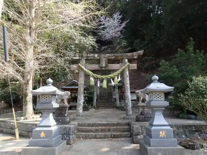 行相神社の鳥居