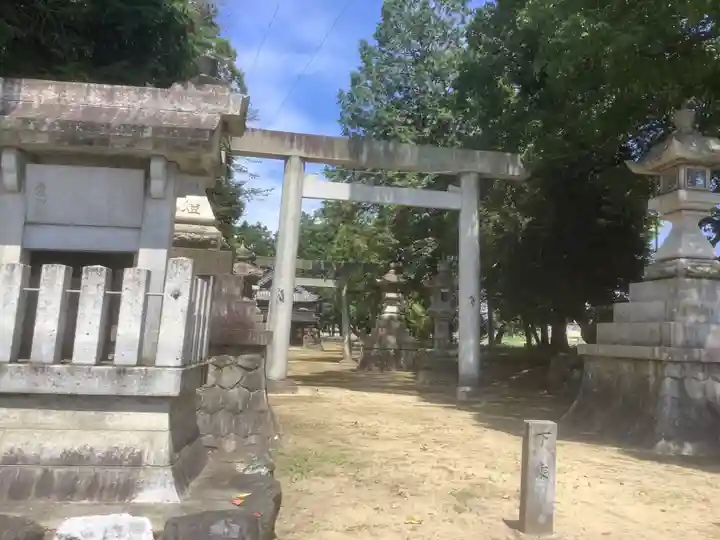 熱田社(般若町)の鳥居