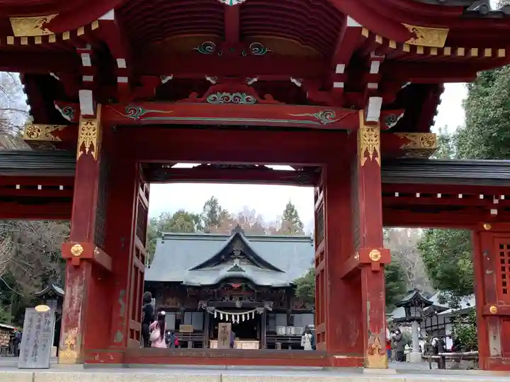 秩父神社の山門・神門
