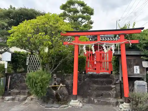 比賣神社（旧比賣塚）(奈良県)