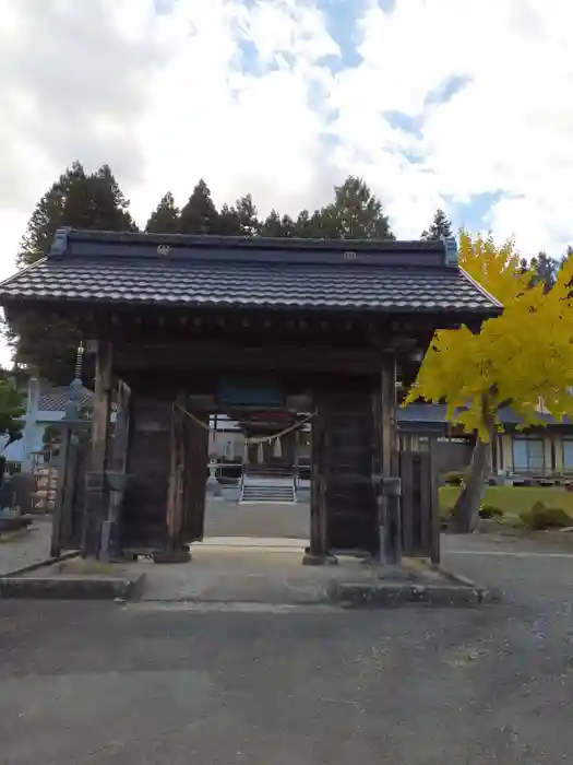 遍照寺の山門