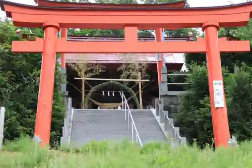 高屋敷稲荷神社の鳥居