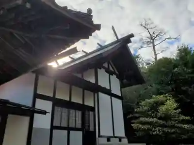 塩久保神社の本殿・本堂