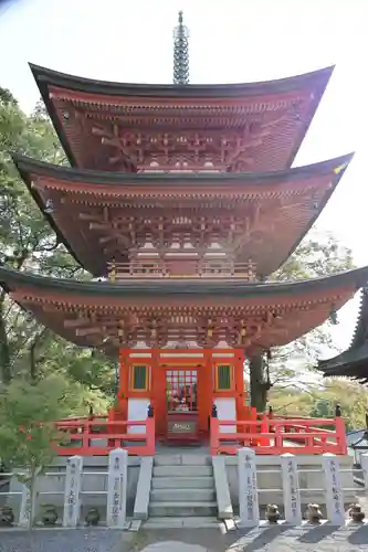 布施弁天 東海寺の塔