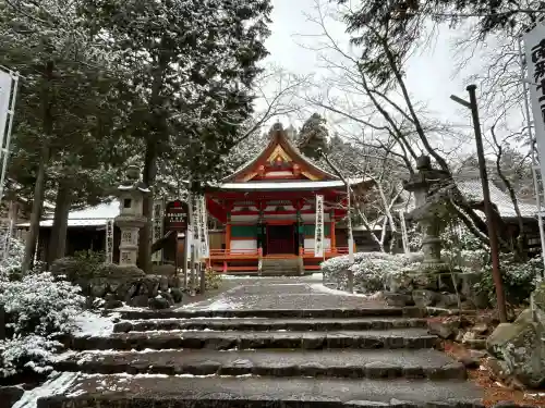 真禅院の{uncategorized: "未分類", other: "その他", undefined: "問題あり", building: "その他建物", grave: "お墓", sacred_gate: "鳥居", guardian: "狛犬", statue: "像", buddha: "仏像", history: "歴史", nature: "自然", garden: "庭園", animal: "動物", pagoda: "塔", temizu: "手水舎", mountain_gate: "山門・神門", sanctuary: "本殿・本堂", subordinate: "末社・摂社", art: "芸術", scenery: "景色", jizo: "地蔵", ema: "絵馬", goshuin: "御朱印", omikuji: "おみくじ", items: "授与品その他", amulet: "お守り", goshuincho: "御朱印帳", eats: "食事", festival: "お祭り", votive_dance: "神楽", shichigosan: "七五三参", wedding: "結婚式", experience: "体験その他", initially: "初詣", around: "周辺", anti_infection: "感染症対策"}