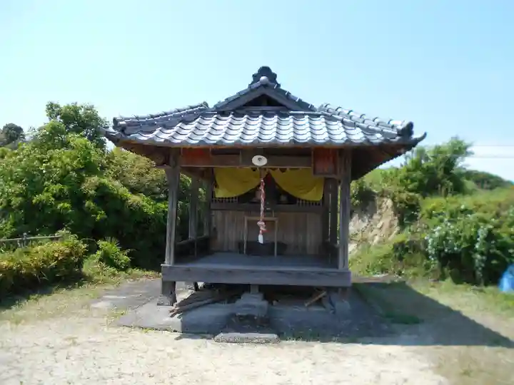 石尾観音堂の本殿・本堂