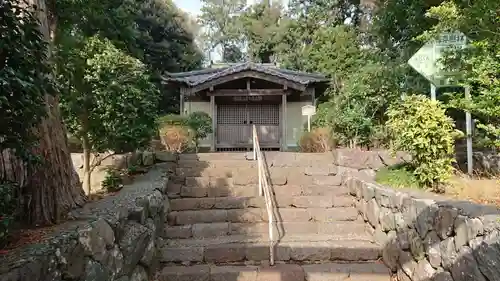 飯綱神社の本殿・本堂