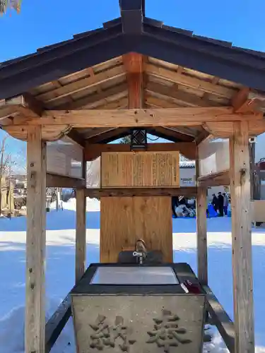 石山神社の手水