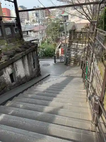 須賀神社の{uncategorized: "未分類", other: "その他", undefined: "問題あり", building: "その他建物", grave: "お墓", sacred_gate: "鳥居", guardian: "狛犬", statue: "像", buddha: "仏像", history: "歴史", nature: "自然", garden: "庭園", animal: "動物", pagoda: "塔", temizu: "手水舎", mountain_gate: "山門・神門", sanctuary: "本殿・本堂", subordinate: "末社・摂社", art: "芸術", scenery: "景色", jizo: "地蔵", ema: "絵馬", goshuin: "御朱印", omikuji: "おみくじ", items: "授与品その他", amulet: "お守り", goshuincho: "御朱印帳", eats: "食事", festival: "お祭り", votive_dance: "神楽", shichigosan: "七五三参", wedding: "結婚式", experience: "体験その他", initially: "初詣", around: "周辺", anti_infection: "感染症対策"}