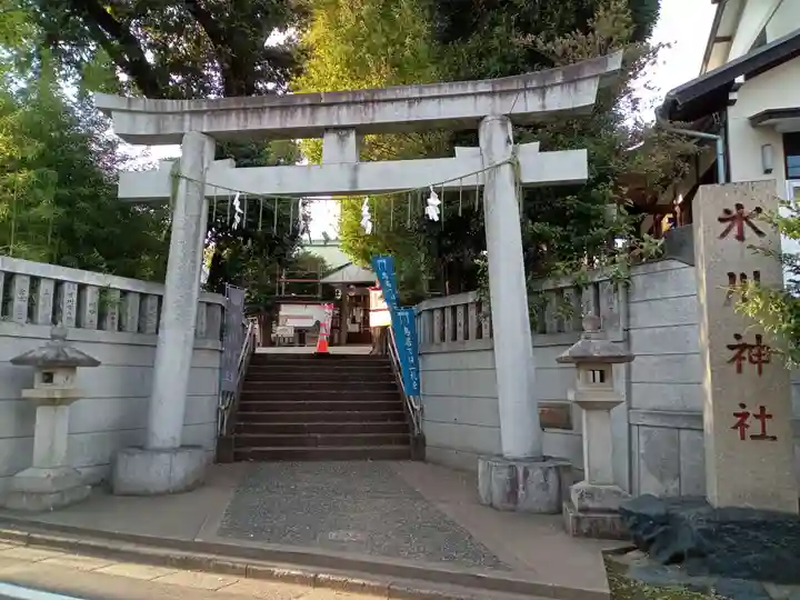 幡ケ谷氷川神社の鳥居