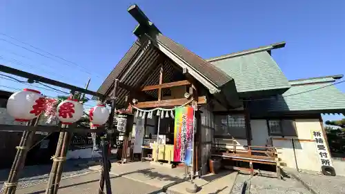 七重浜海津見神社の{uncategorized: "未分類", other: "その他", undefined: "問題あり", building: "その他建物", grave: "お墓", sacred_gate: "鳥居", guardian: "狛犬", statue: "像", buddha: "仏像", history: "歴史", nature: "自然", garden: "庭園", animal: "動物", pagoda: "塔", temizu: "手水舎", mountain_gate: "山門・神門", sanctuary: "本殿・本堂", subordinate: "末社・摂社", art: "芸術", scenery: "景色", jizo: "地蔵", ema: "絵馬", goshuin: "御朱印", omikuji: "おみくじ", items: "授与品その他", amulet: "お守り", goshuincho: "御朱印帳", eats: "食事", festival: "お祭り", votive_dance: "神楽", shichigosan: "七五三参", wedding: "結婚式", experience: "体験その他", initially: "初詣", around: "周辺", anti_infection: "感染症対策"}