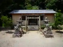 宇氣比神社の本殿