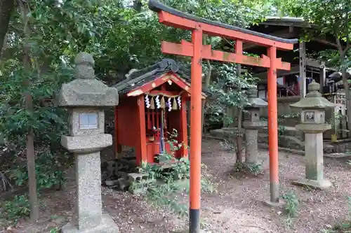 葛上神社の末社・摂社