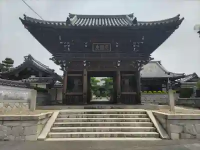 常楽寺の山門・神門