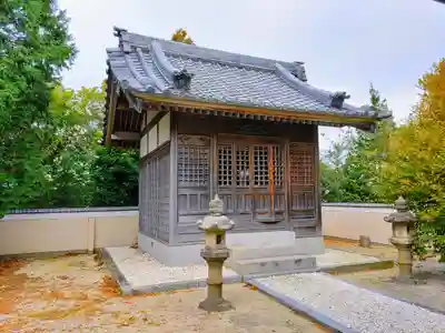 白山神社（法光寺町）の本殿・本堂