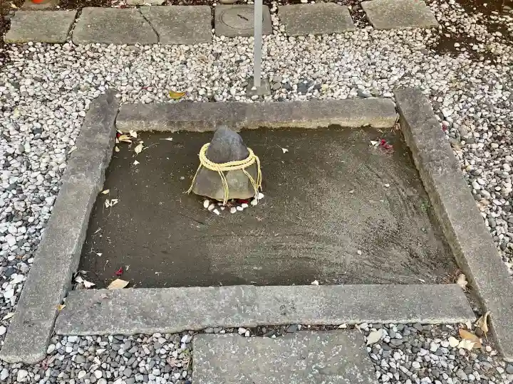 庚申神社の{uncategorized: "未分類", other: "その他", undefined: "問題あり", building: "その他建物", grave: "お墓", sacred_gate: "鳥居", guardian: "狛犬", statue: "像", buddha: "仏像", history: "歴史", nature: "自然", garden: "庭園", animal: "動物", pagoda: "塔", temizu: "手水舎", mountain_gate: "山門・神門", sanctuary: "本殿・本堂", subordinate: "末社・摂社", art: "芸術", scenery: "景色", jizo: "地蔵", ema: "絵馬", goshuin: "御朱印", omikuji: "おみくじ", items: "授与品その他", amulet: "お守り", goshuincho: "御朱印帳", eats: "食事", festival: "お祭り", votive_dance: "神楽", shichigosan: "七五三参", wedding: "結婚式", experience: "体験その他", initially: "初詣", around: "周辺", anti_infection: "感染症対策"}