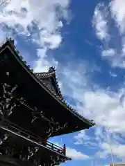 観音寺の山門