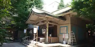 銀杏岡八幡神社の本殿・本堂