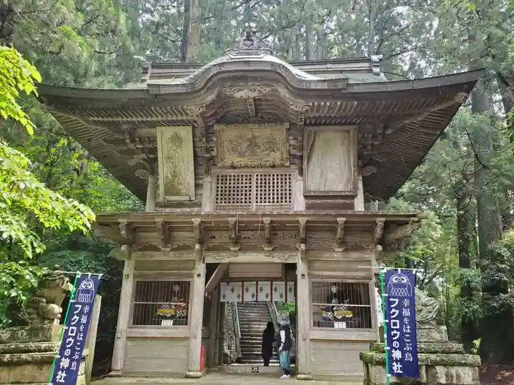 鷲子山上神社の山門・神門