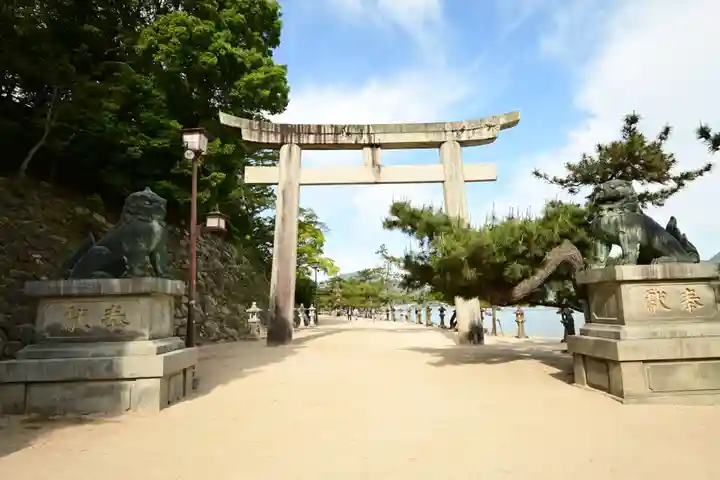 厳島神社(広島県)