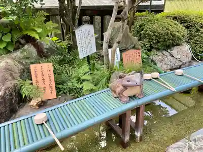 三光稲荷神社の末社・摂社