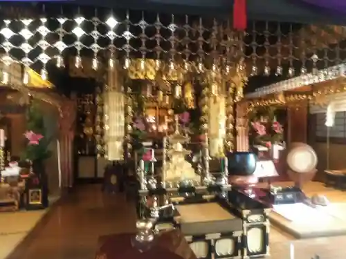 興徳院の本殿・本堂