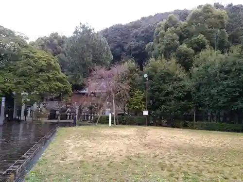 橿森神社の建物その他