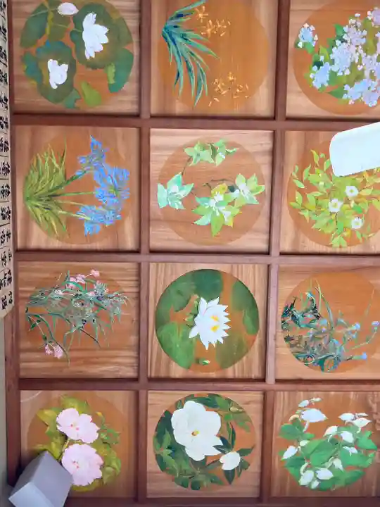 白旗観音寺の本殿・本堂