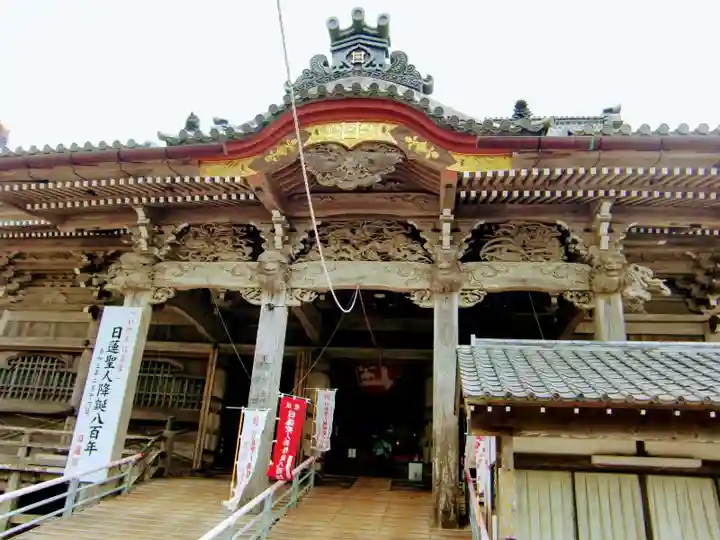 誕生寺の本殿・本堂