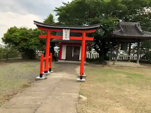 佐保神社の末社